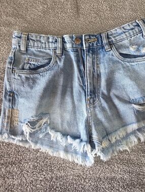 Zara Women’s Light Blue Distressed Denim Shorts